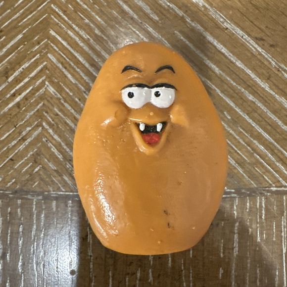 1980s-90s McDonald's McNugget‎ Buddies Vampire - Picture 2 of 3